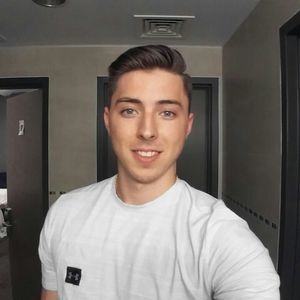 Meet your Posher, Hunter